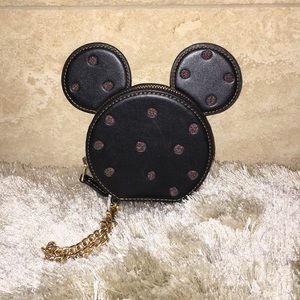 Limited Edition “Minnie” COACH X DISNEY Coin Purse